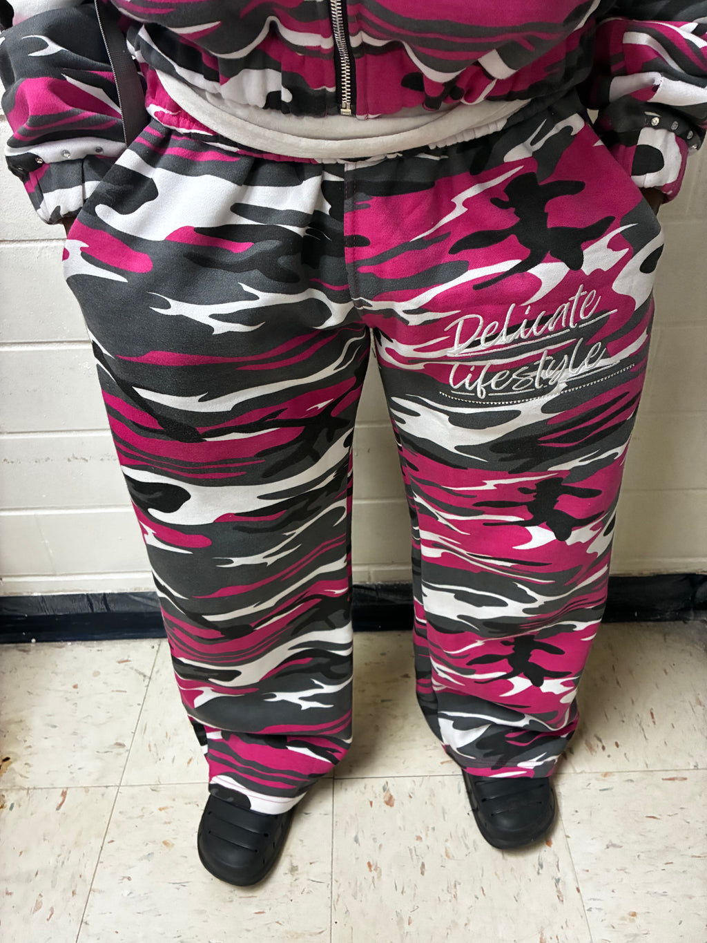 CAMO “PINK PUNCH” Sweatpants